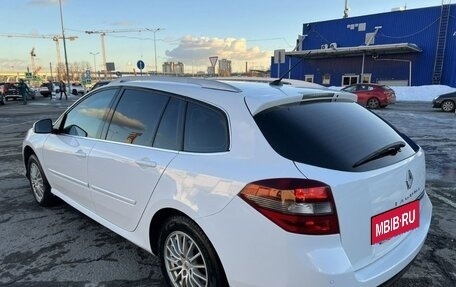 Renault Laguna III рестайлинг, 2011 год, 1 100 000 рублей, 9 фотография