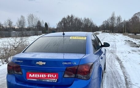 Chevrolet Cruze II, 2011 год, 829 000 рублей, 4 фотография