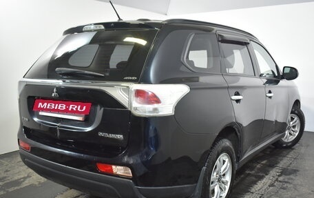 Mitsubishi Outlander III рестайлинг 3, 2012 год, 1 129 000 рублей, 6 фотография