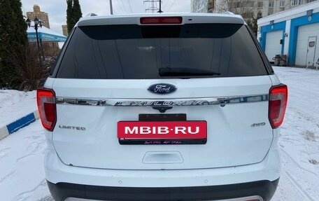 Ford Explorer VI, 2016 год, 2 750 000 рублей, 6 фотография