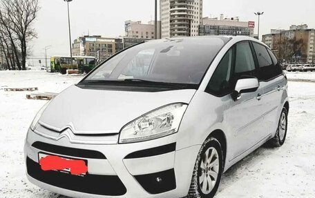 Citroen C4 Picasso II рестайлинг, 2011 год, 620 000 рублей, 3 фотография