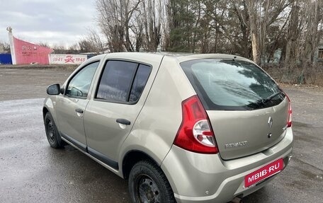 Renault Logan I, 2010 год, 700 000 рублей, 5 фотография