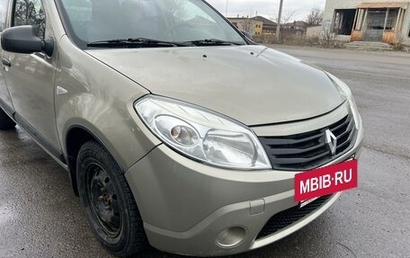 Renault Logan I, 2010 год, 700 000 рублей, 11 фотография