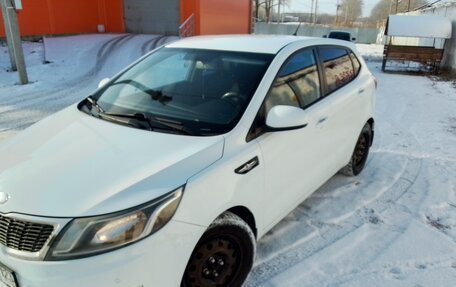 KIA Rio III рестайлинг, 2013 год, 920 000 рублей, 4 фотография