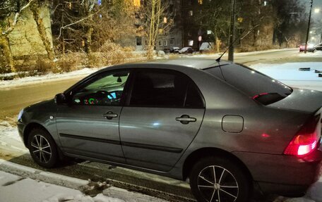 Toyota Corolla, 2003 год, 600 000 рублей, 4 фотография