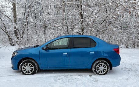 Renault Logan II, 2015 год, 860 000 рублей, 4 фотография