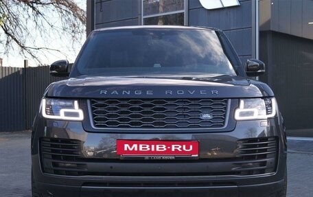 Land Rover Range Rover IV рестайлинг, 2018 год, 8 000 000 рублей, 2 фотография