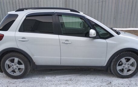 Suzuki SX4 II рестайлинг, 2010 год, 1 000 000 рублей, 3 фотография