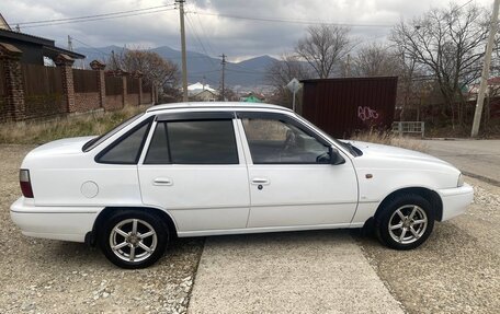 Daewoo Nexia I рестайлинг, 1997 год, 245 000 рублей, 2 фотография