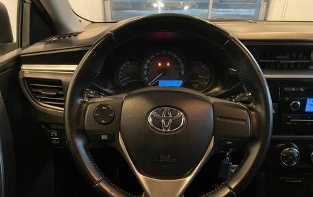 Toyota Corolla, 2014 год, 1 460 000 рублей, 10 фотография