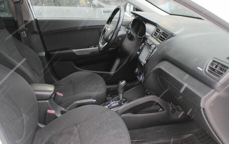 KIA Rio III рестайлинг, 2013 год, 1 121 000 рублей, 10 фотография