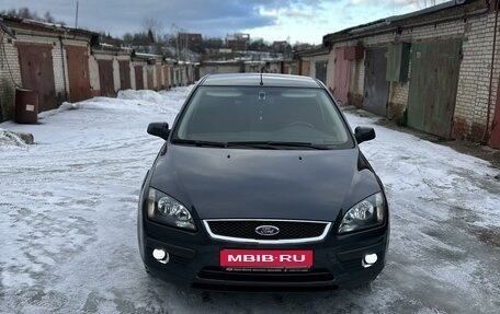 Ford Focus II рестайлинг, 2006 год, 690 000 рублей, 1 фотография