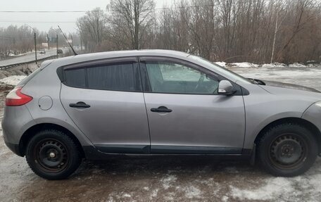 Renault Megane III, 2009 год, 600 000 рублей, 2 фотография