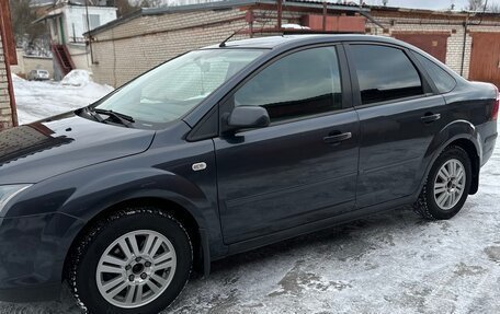 Ford Focus II рестайлинг, 2006 год, 690 000 рублей, 2 фотография