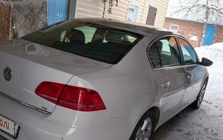 Volkswagen Passat B7, 2011 год, 1 260 000 рублей, 2 фотография