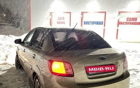 KIA Rio II, 2010 год, 670 000 рублей, 4 фотография