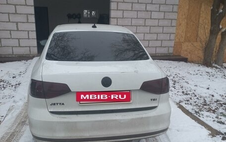 Volkswagen Jetta VI, 2016 год, 1 550 000 рублей, 4 фотография