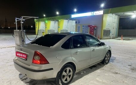 Ford Focus II рестайлинг, 2005 год, 415 000 рублей, 3 фотография