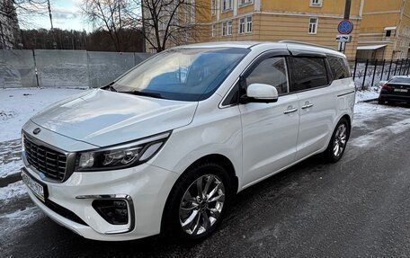 KIA Carnival III, 2019 год, 3 950 000 рублей, 4 фотография