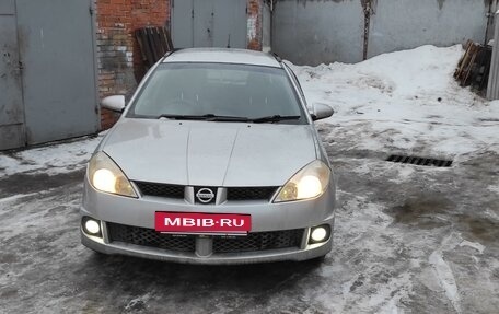 Nissan Wingroad III, 2001 год, 415 000 рублей, 4 фотография