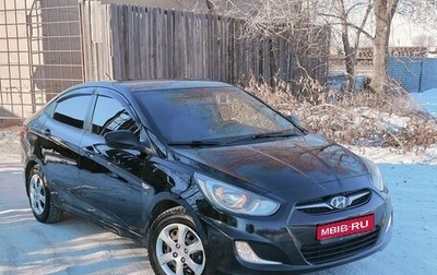 Hyundai Solaris II рестайлинг, 2012 год, 830 000 рублей, 1 фотография