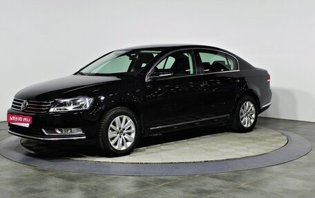 Volkswagen Passat B7, 2013 год, 1 397 000 рублей, 1 фотография