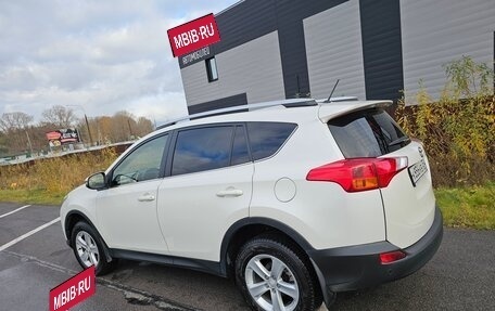 Toyota RAV4, 2013 год, 2 300 000 рублей, 8 фотография