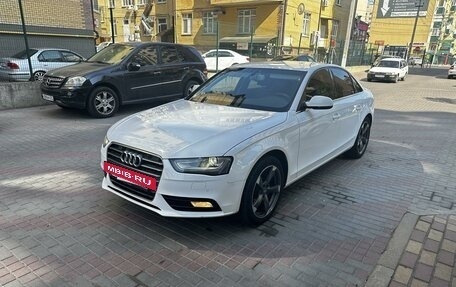 Audi A4, 2012 год, 1 420 000 рублей, 8 фотография