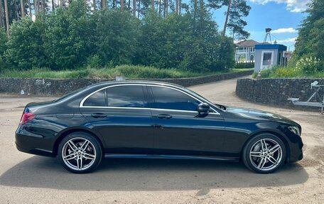 Mercedes-Benz E-Класс, 2019 год, 3 400 000 рублей, 8 фотография