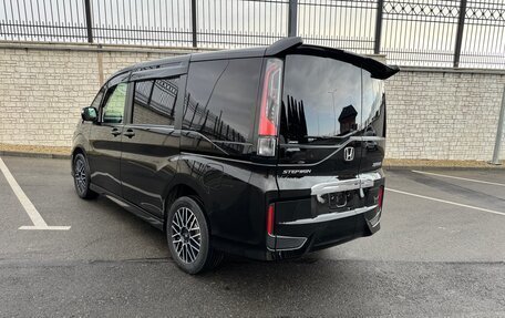 Honda Stepwgn IV, 2019 год, 3 200 000 рублей, 12 фотография