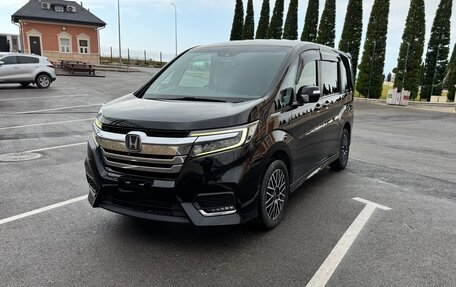 Honda Stepwgn IV, 2019 год, 3 200 000 рублей, 14 фотография