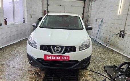 Nissan Qashqai, 2011 год, 1 500 000 рублей, 2 фотография