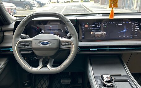 Ford Edge, 2023 год, 4 400 000 рублей, 13 фотография