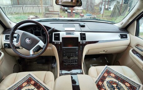 Cadillac Escalade III, 2007 год, 3 000 000 рублей, 7 фотография