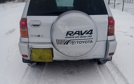 Toyota RAV4, 2001 год, 700 000 рублей, 12 фотография