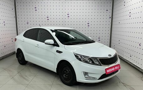 KIA Rio III рестайлинг, 2011 год, 935 000 рублей, 2 фотография