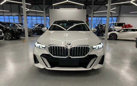 BMW 5 серия, 2024 год, 10 399 000 рублей, 2 фотография