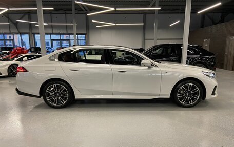 BMW 5 серия, 2024 год, 10 399 000 рублей, 8 фотография