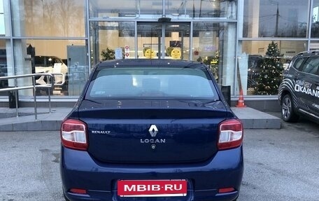 Renault Logan II, 2016 год, 927 000 рублей, 6 фотография