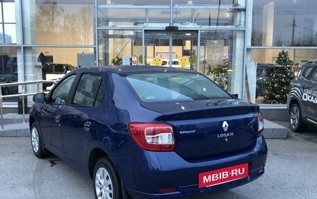 Renault Logan II, 2016 год, 927 000 рублей, 7 фотография