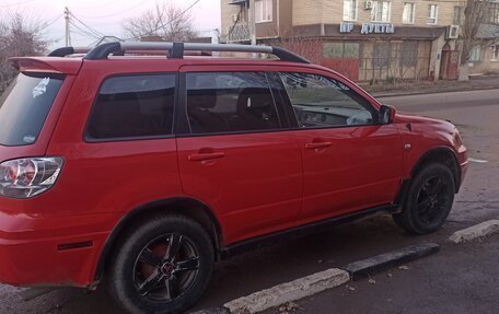 Mitsubishi Outlander III рестайлинг 3, 2002 год, 540 000 рублей, 5 фотография