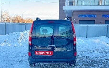 Renault Kangoo II рестайлинг, 2013 год, 1 060 000 рублей, 7 фотография