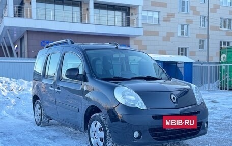 Renault Kangoo II рестайлинг, 2013 год, 1 060 000 рублей, 3 фотография