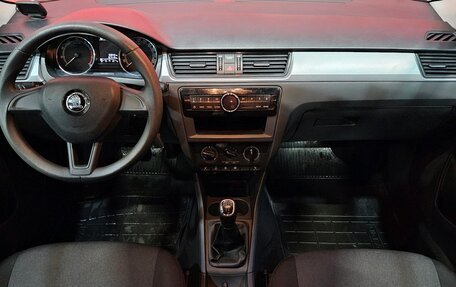 Skoda Rapid I, 2017 год, 849 000 рублей, 9 фотография