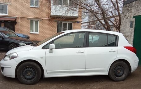 Nissan Tiida, 2013 год, 850 000 рублей, 5 фотография