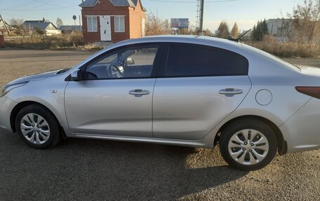 KIA Rio IV, 2017 год, 1 200 000 рублей, 6 фотография