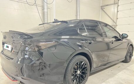 Toyota Camry, 2018 год, 2 750 000 рублей, 6 фотография