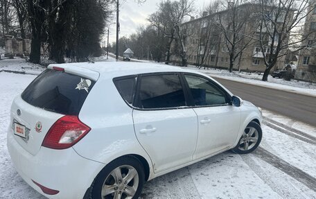 KIA cee'd I рестайлинг, 2011 год, 850 000 рублей, 3 фотография