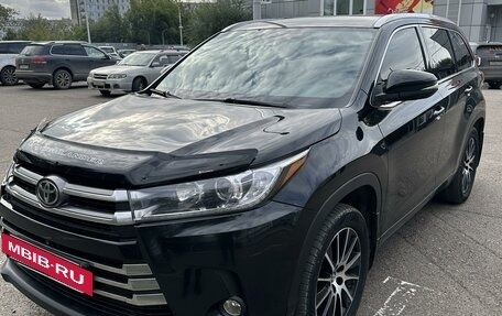 Toyota Highlander III, 2017 год, 4 333 000 рублей, 3 фотография