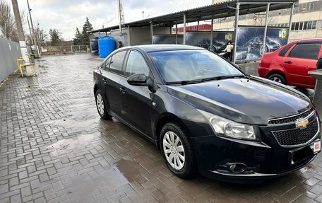 Chevrolet Cruze II, 2010 год, 920 000 рублей, 2 фотография